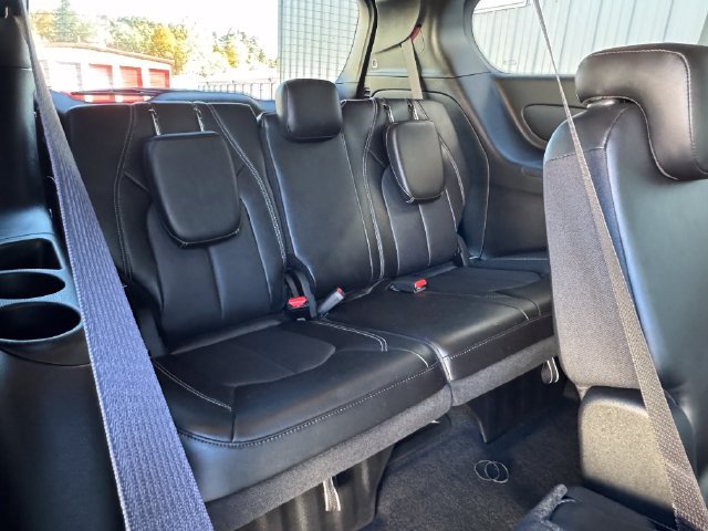 New 2026 Chrysler Pacifica Select FWD image 26