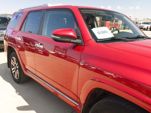 Used 2014 Toyota 4Runner Limited AWD/4WD image 10