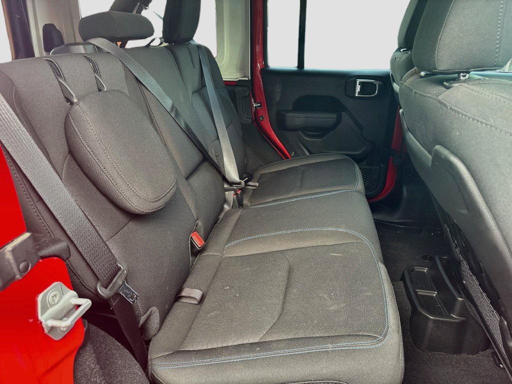 Used 2023 Jeep Wrangler Unlimited Rubicon 4xe AWD/4WD image 29
