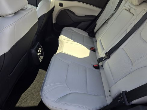 Used 2025 Ford Mustang Mach-E Premium image 28