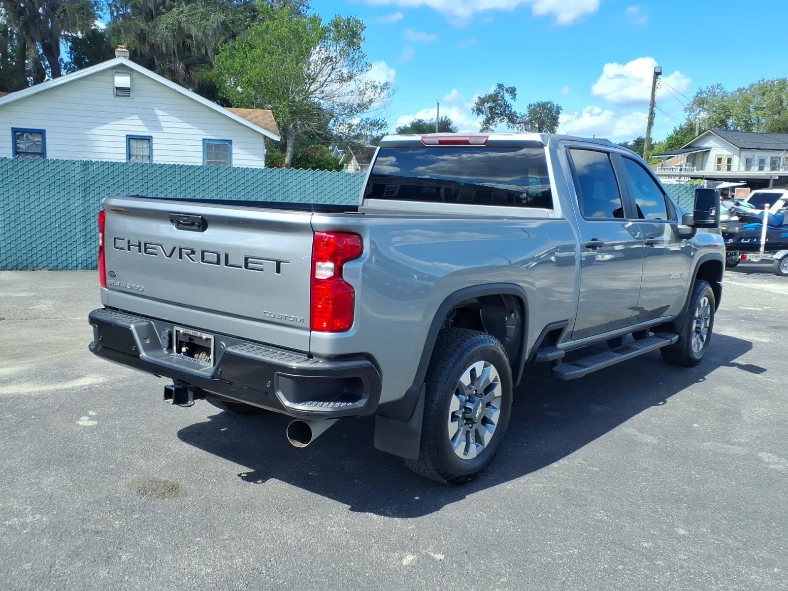 Used 2025 Chevrolet Silverado 2500 Custom w/ Custom Value Package AWD/4WD image 5