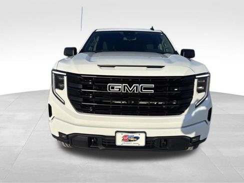 Certified 2025 GMC Sierra 1500 Elevation image 10
