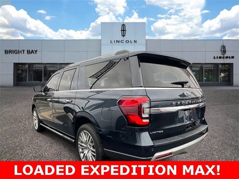 Used 2022 Ford Expedition Max Limited image 5
