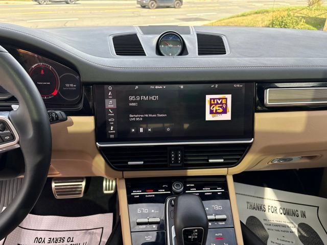Used 2019 Porsche Cayenne S AWD/4WD image 30