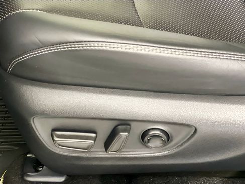 Used 2024 Toyota RAV4 Limited image 15