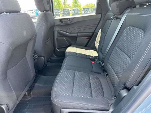 Used 2023 Ford Escape Active AWD/4WD image 12