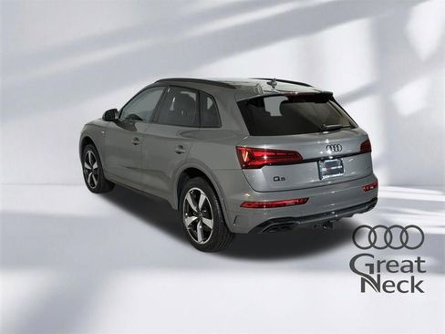 Used 2023 Audi Q5 2.0T Premium Plus w/ Premium Plus Package AWD/4WD image 8