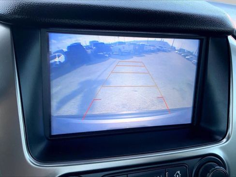 Used 2018 Chevrolet Tahoe LS RWD image 27
