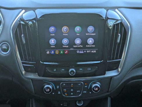 Used 2023 Chevrolet Traverse RS w/ LPO, Floor Liner Package AWD/4WD image 5