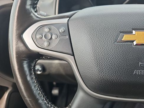 Used 2022 Chevrolet Colorado LT w/ Fleet Safety Package image 16