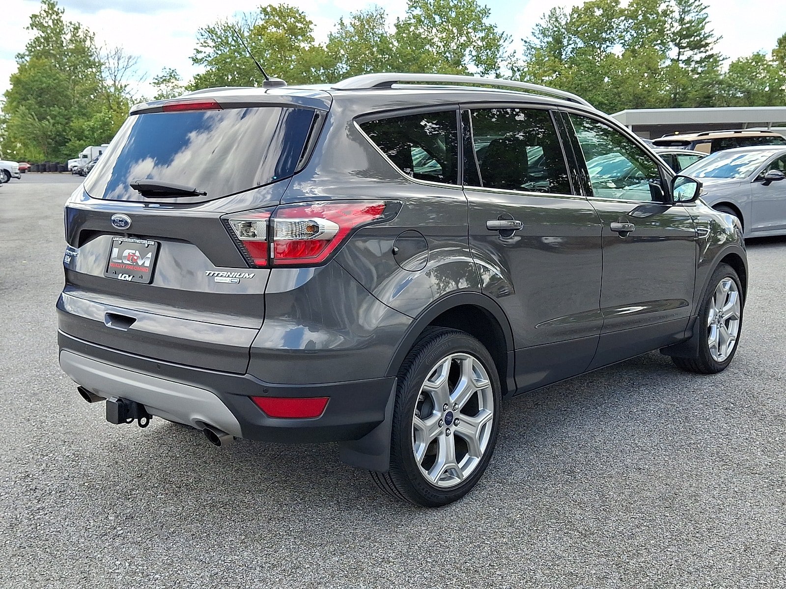 Used 2017 Ford Escape Titanium AWD/4WD image 5