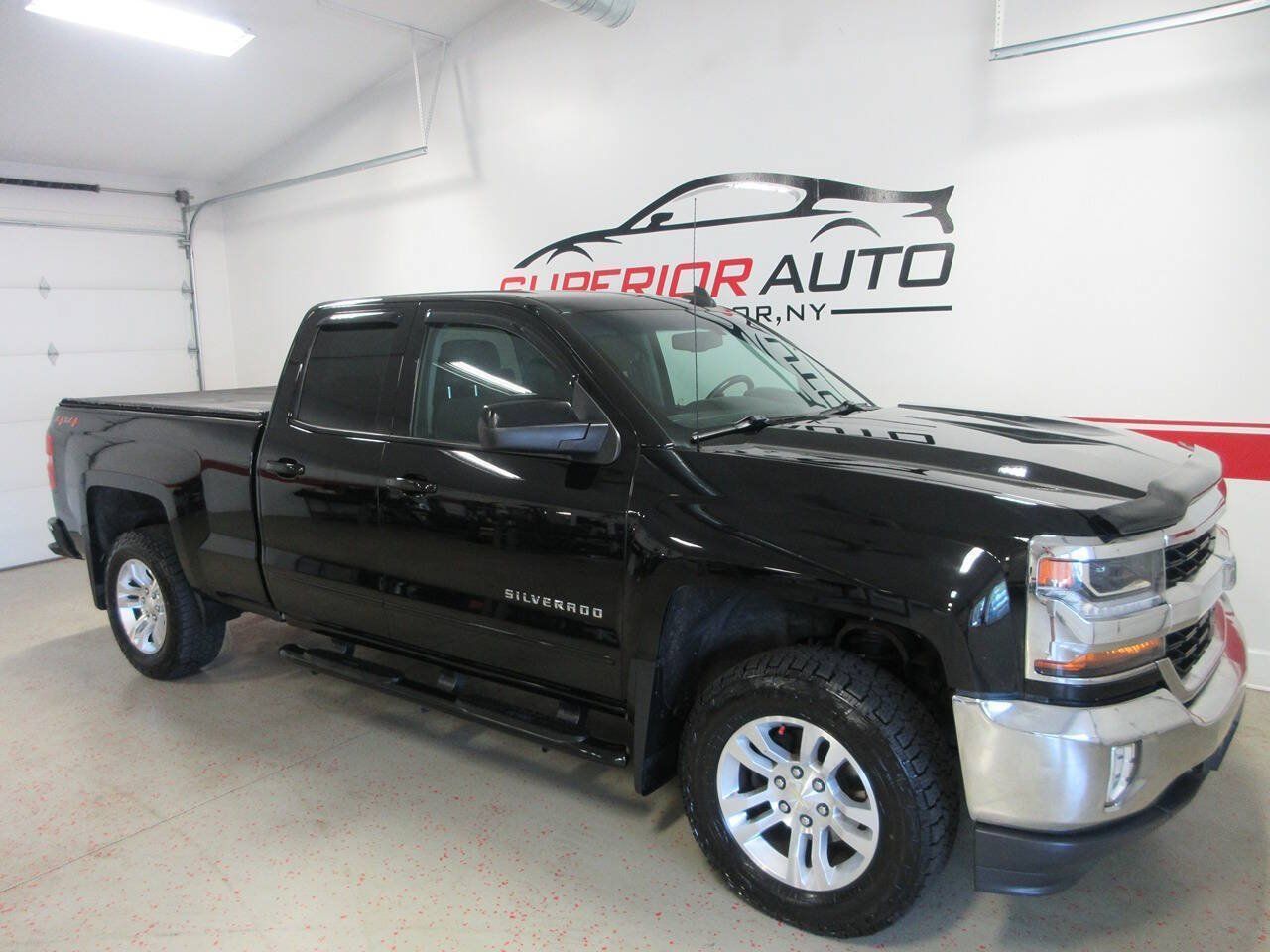 Used 2019 Chevrolet Silverado 1500 LT w/ All Star Edition AWD/4WD image 6