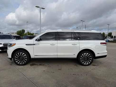 Used 2022 Lincoln Navigator L Black Label AWD/4WD image 5