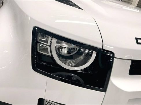 Certified 2023 Land Rover Defender 110 S AWD/4WD image 28