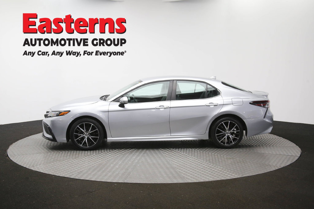 Used 2024 Toyota Camry SE FWD image 59