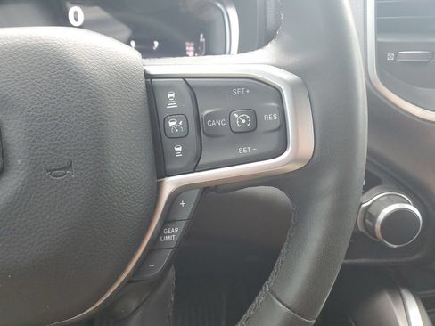 Used 2025 RAM 1500 Big Horn RWD image 21