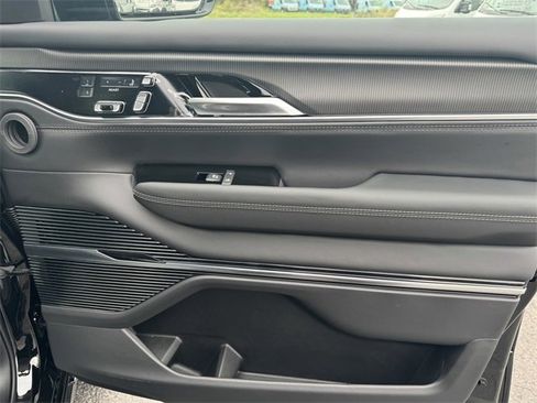 New 2024 Jeep Grand Wagoneer L Series II w/ Quick Order Packagew 28T image 13