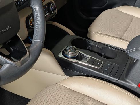Certified 2020 Ford Escape SEL FWD image 23