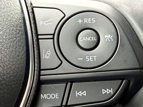 Used 2020 Toyota Camry SE w/ Audio Package AWD/4WD image 20