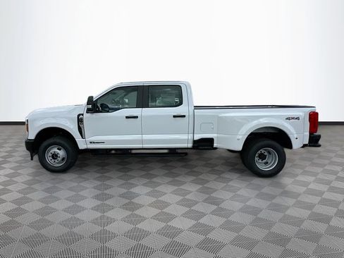 New 2026 Ford F350 XL AWD/4WD image 3
