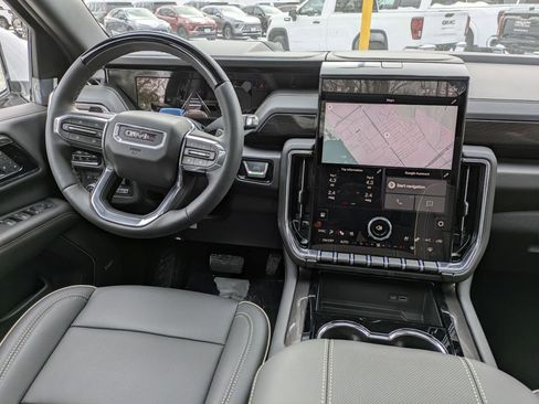 New 2026 GMC Yukon XL Elevation image 15