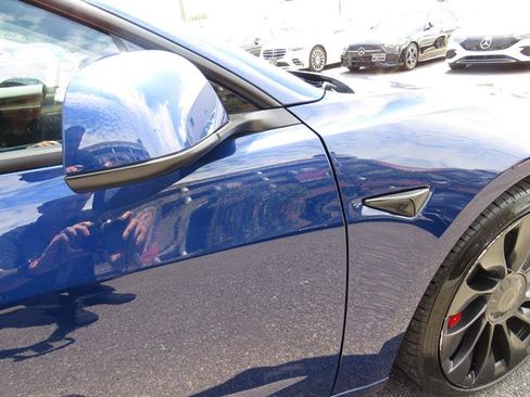 Used 2022 Tesla Model 3 Performance AWD/4WD image 8