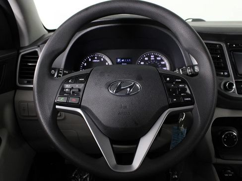 Used 2018 Hyundai Tucson SE AWD/4WD image 24