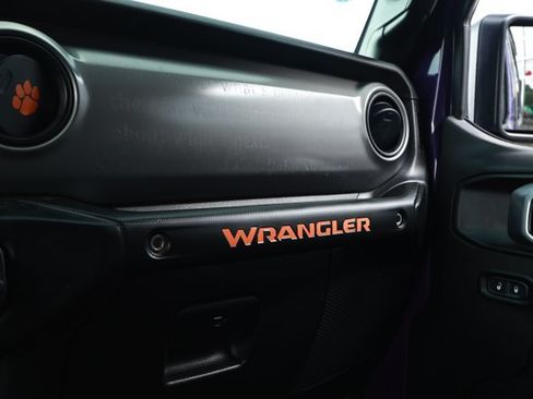 Used 2023 Jeep Wrangler Sport AWD/4WD image 23