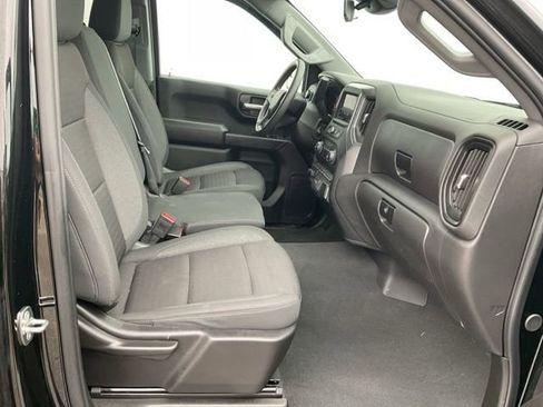 Used 2024 Chevrolet Silverado 1500 Custom image 18