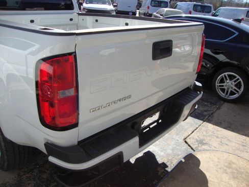Used 2021 Chevrolet Colorado LT w/ Safety Package image 3