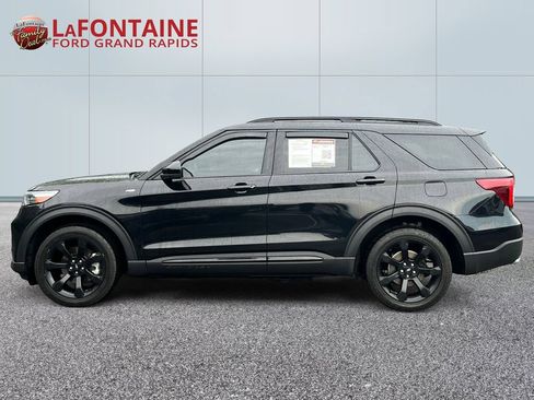 Certified 2023 Ford Explorer ST-Line w/ Class IV Trailer Tow Package AWD/4WD image 4