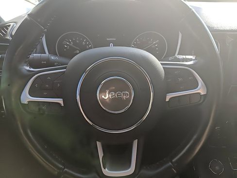 Used 2020 Jeep Compass Latitude image 13