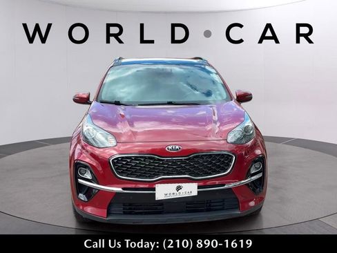 Used 2022 Kia Sportage EX w/ EX Technology Package FWD image 2