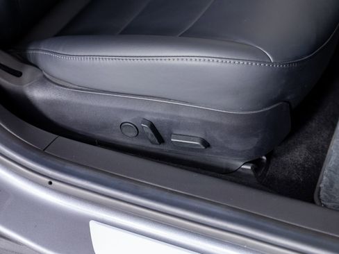 Used 2018 Tesla Model 3 Performance image 27