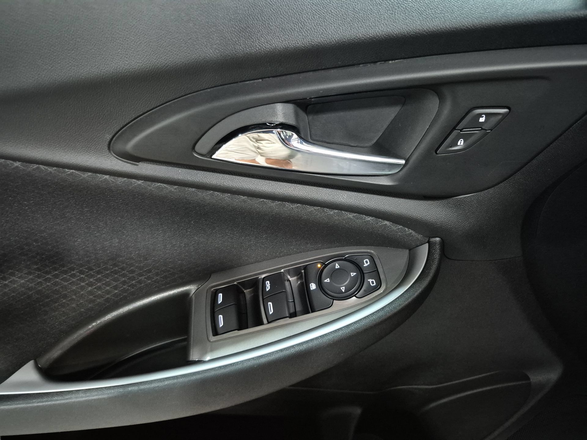 Certified 2024 Chevrolet Malibu LT FWD image 24