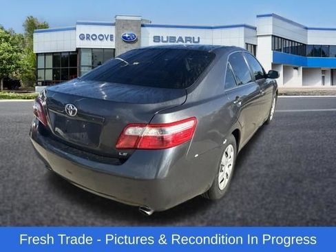 Used 2009 Toyota Camry LE FWD image 6
