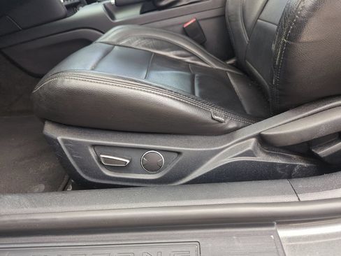 Used 2018 Ford Mustang Convertible w/ Equipment Group 101A RWD image 13
