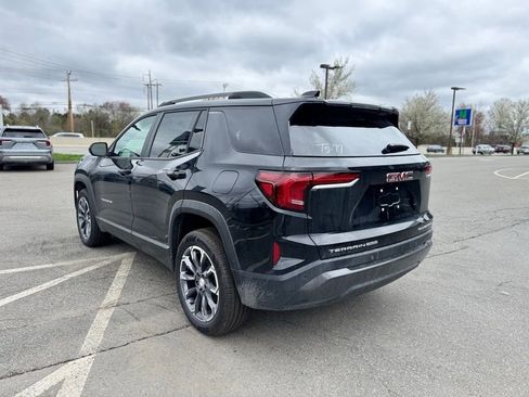 New 2026 GMC Terrain Elevation w/ Elevation Premium Package AWD/4WD image 4