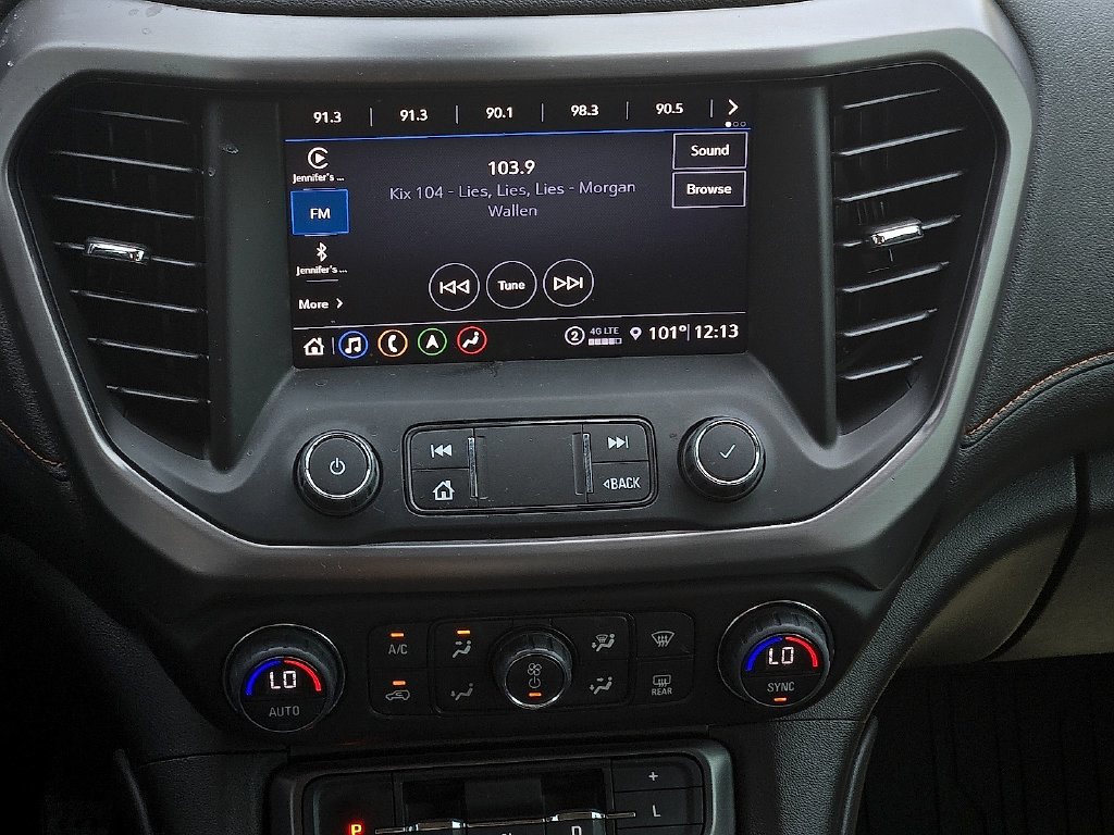 Used 2023 GMC Acadia AT4 w/ Technology Package AWD/4WD image 13