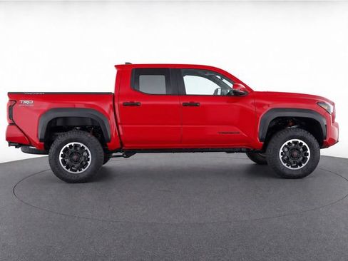 New 2026 Toyota Tacoma TRD Off-Road AWD/4WD image 8