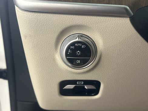 Certified 2024 Mercedes-Benz C 300 Sedan image 7