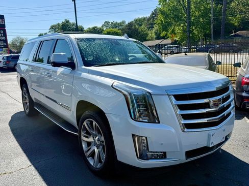 Used 2016 Cadillac Escalade ESV Premium AWD/4WD image 3