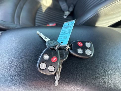 Used 1998 Chevrolet Corvette Coupe w/ Roof Pkg RWD image 24