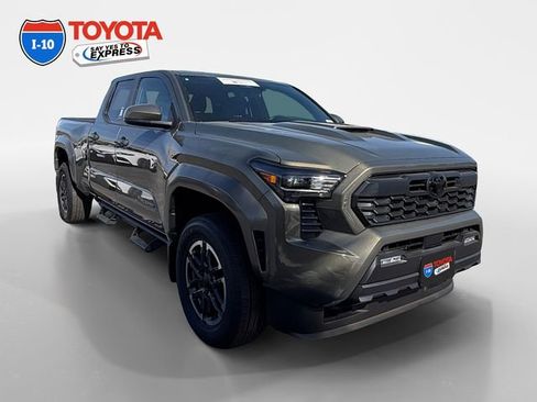 Certified 2026 Toyota Tacoma TRD Sport AWD/4WD image 7