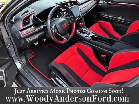Used 2018 Honda Civic Type R image 5