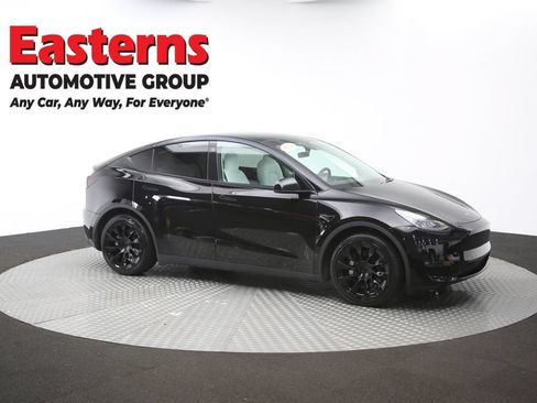 Used 2021 Tesla Model Y Long Range AWD/4WD image 42