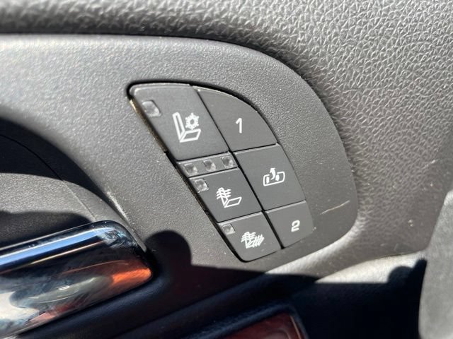 Used 2012 Chevrolet Tahoe LTZ AWD/4WD image 12