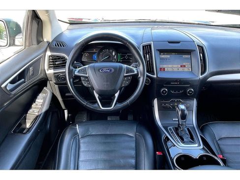 Used 2016 Ford Edge SEL w/ Equipment Group 201A AWD/4WD image 5