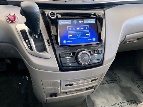 Used 2014 Honda Odyssey Touring image 15