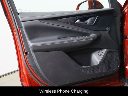 Used 2024 Chevrolet Blazer EV LT image 19